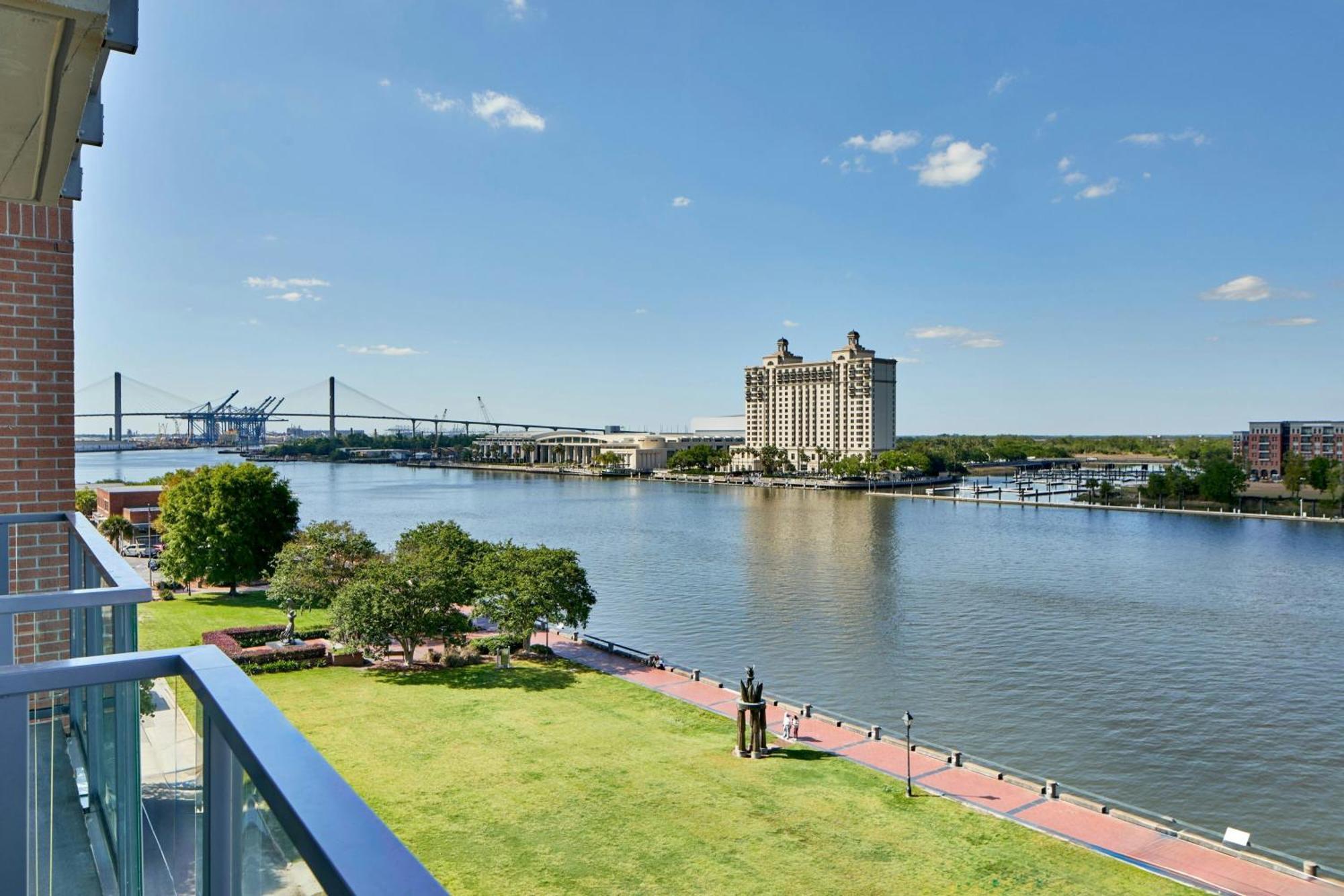 Ac Hotel Savannah Historic District Exterior foto